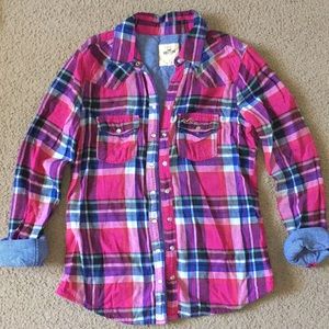 Hollister Women’s plaid shirt small pink